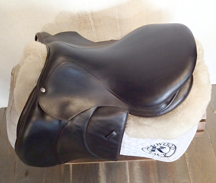 16.5" Voltaire Palm Beach Saddle - Full Buffalo - 2016 - 2A Flaps - 4.75" dot to dot - FIN Panels