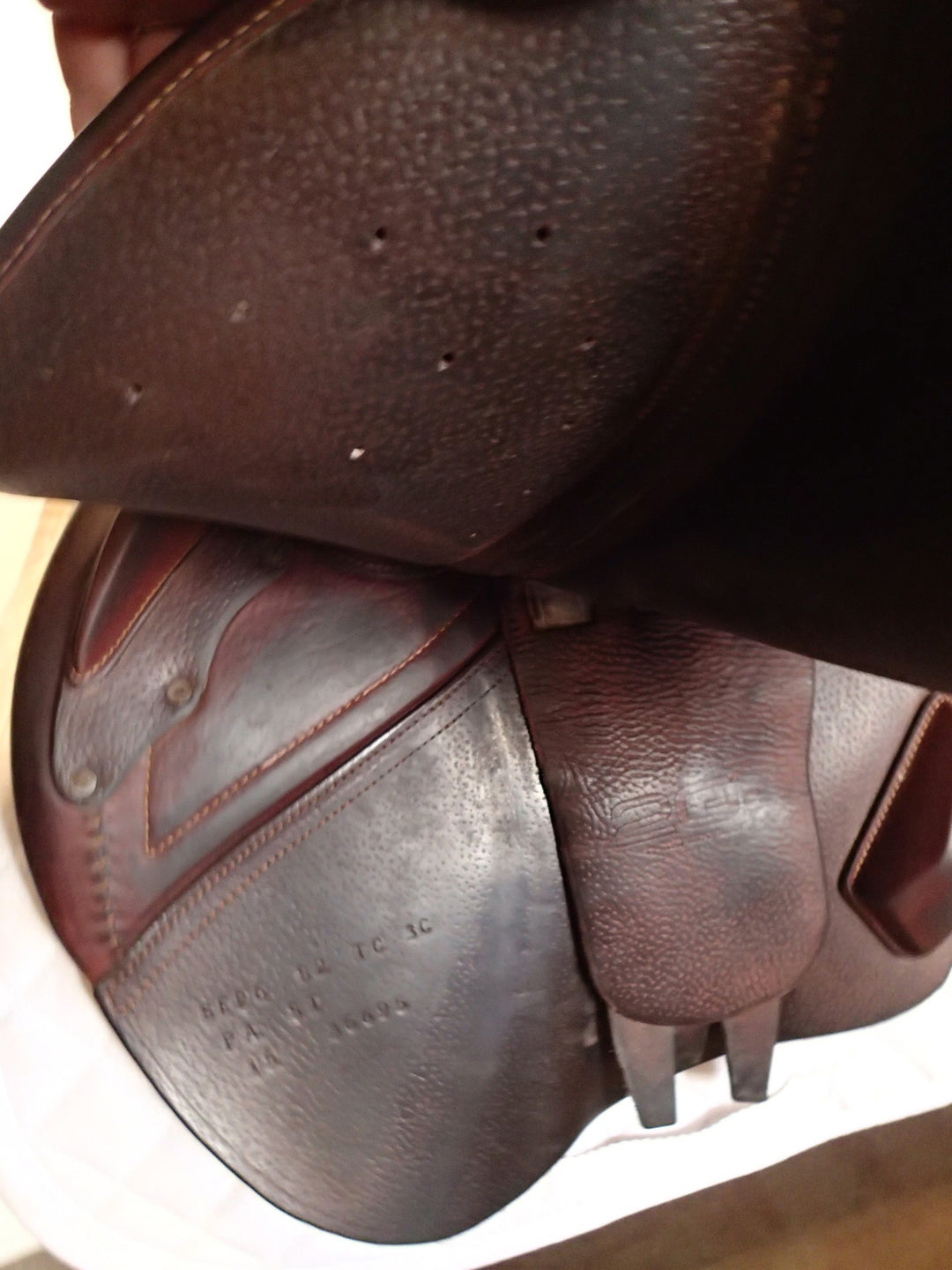 17.5" CWD 2Gs Saddle - 2015 - 3C Flaps - SE26 - 4.5" dot to dot - Pro Panels