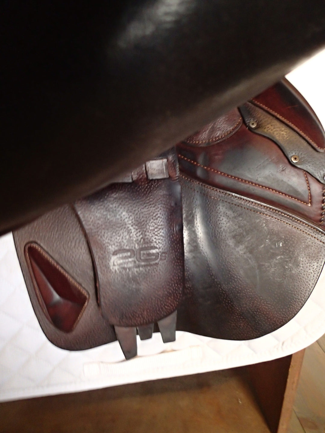 17.5" CWD 2Gs Saddle - 2015 - 3C Flaps - SE26 - 4.5" dot to dot - Pro Panels