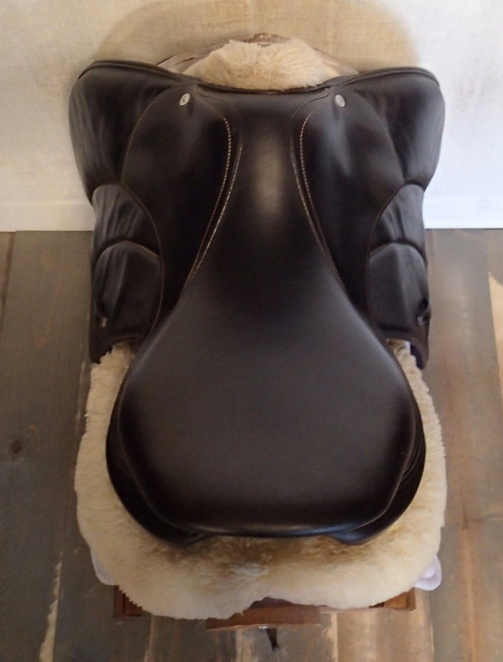 17.5" Voltaire Palm Beach Saddle - Full Buffalo - 2021 - 4A Flaps - 4.75" dot to dot - Pro Panels