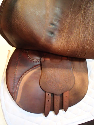 16" Butet Premium Saddle - Full Calfskin - 2022 - L Seat - 2 Flaps - 4.25" dot to dot