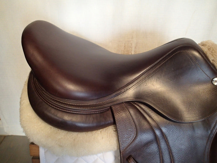 18" CWD Saddle - Full Buffalo - 2023 - 4F Flaps - SE02