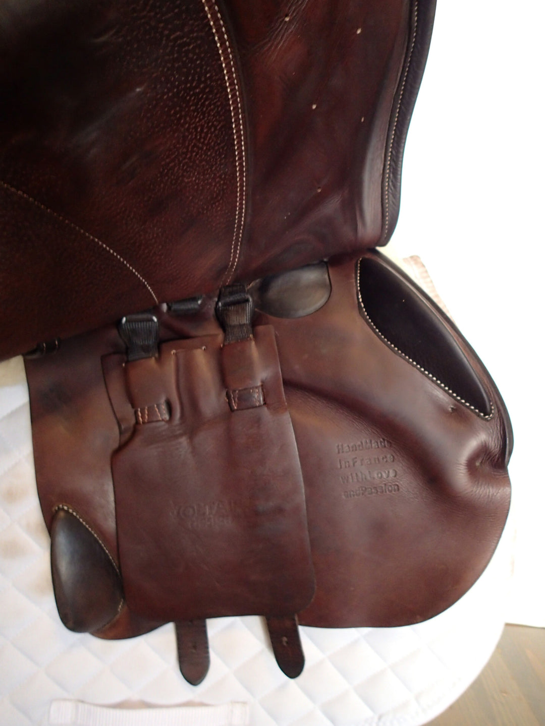 17" Voltaire Palm Beach Saddle - Full Buffalo - 2021 - 3AA Flaps - 4.75" dot to dot - Pro Panels