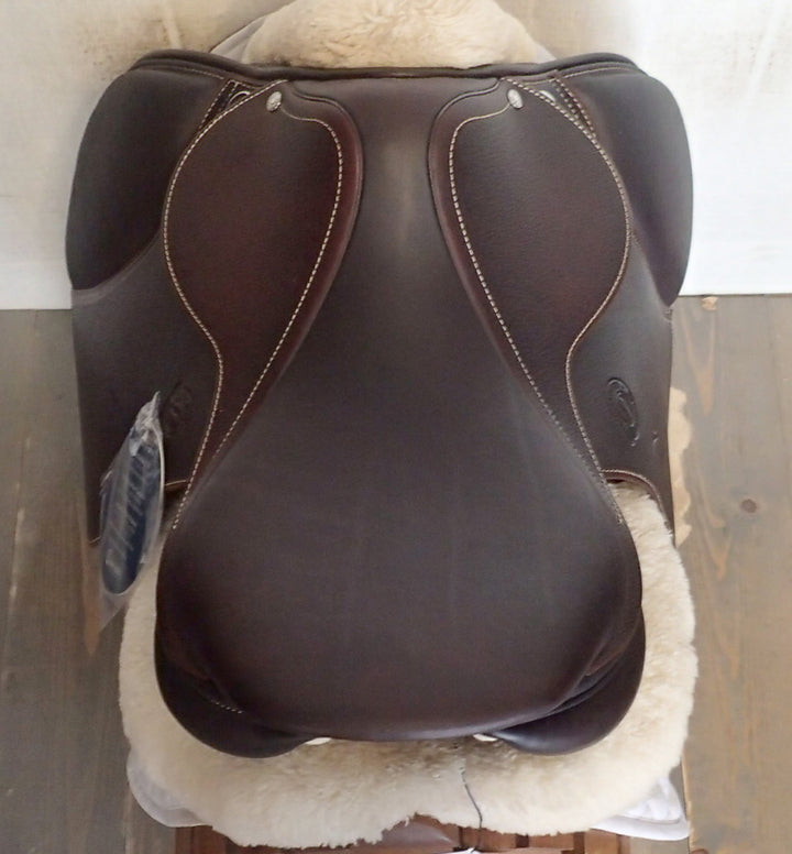 17.5" Antares Signature Saddle - NEW - 2025 - 2A Flaps - 4.5" dot to dot