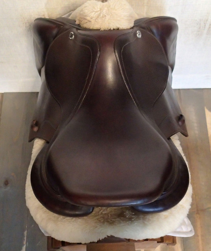 17" CWD Saddle - 2022 - 2CH Flaps - SE02