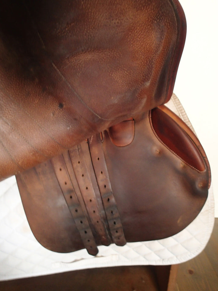 17.5" Butet Premium Saddle - Full Calfskin - 2018 - P Seat - 2.5 Flaps - 4.5" dot to dot