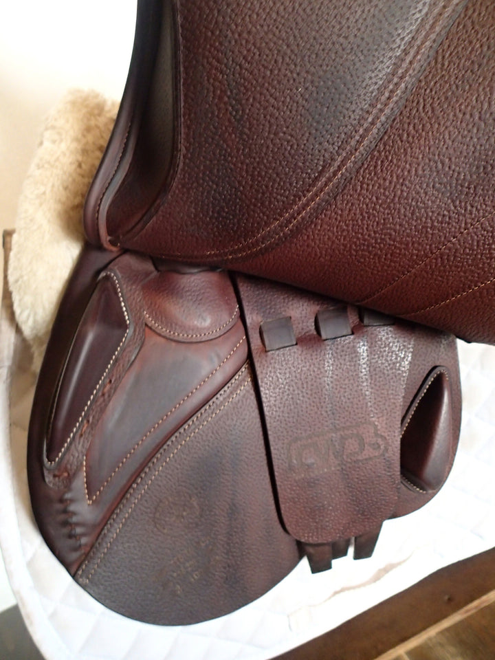 17.5" CWD Saddle - Full Buffalo - 2023 - 3CH Flaps - SE01