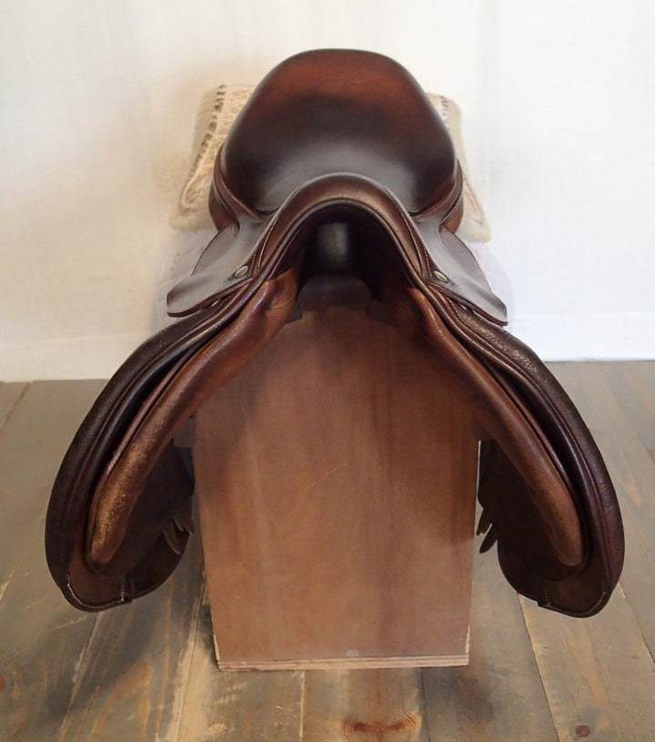 18" Devoucoux Oldara Saddle - Full Buffalo - 2011 - 2 Flaps - 4.5" dot to dot