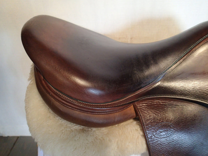 18" Devoucoux Oldara Saddle - Full Buffalo - 2011 - 2 Flaps - 4.5" dot to dot