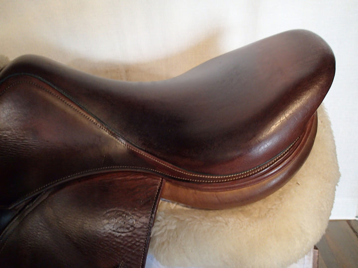 18" Devoucoux Oldara Saddle - Full Buffalo - 2011 - 2 Flaps - 4.5" dot to dot