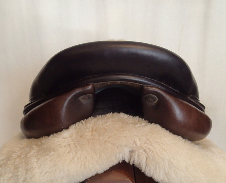 17.5" Voltaire Palm Beach Saddle - Full Buffalo - 2017 - 2A Flaps - 4.75" dot to dot - FIN Panels