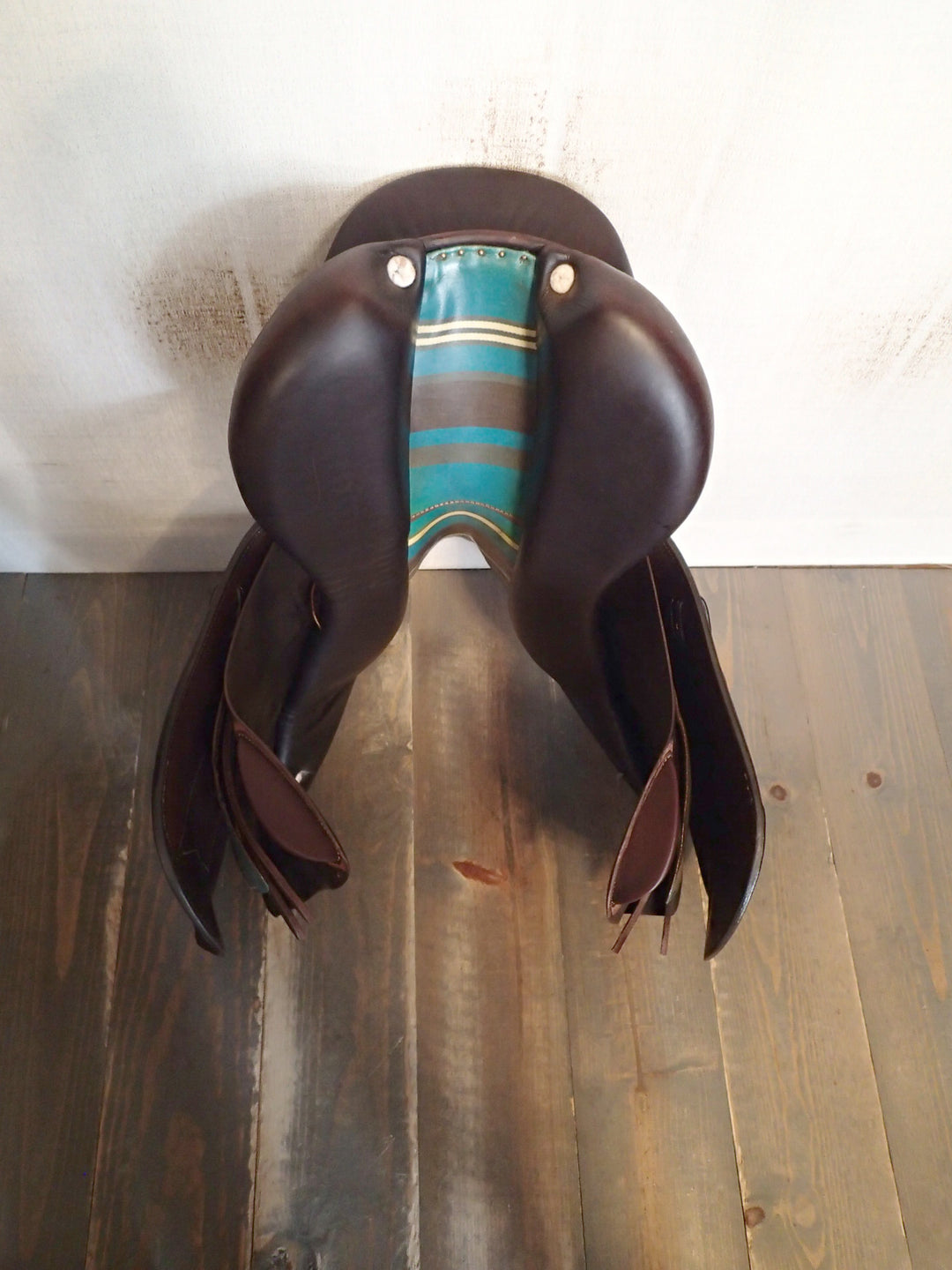16.5" Voltaire Palm Beach Saddle - Full Buffalo - 2016 - 2A Flaps - 5" dot to dot - Pro Panels