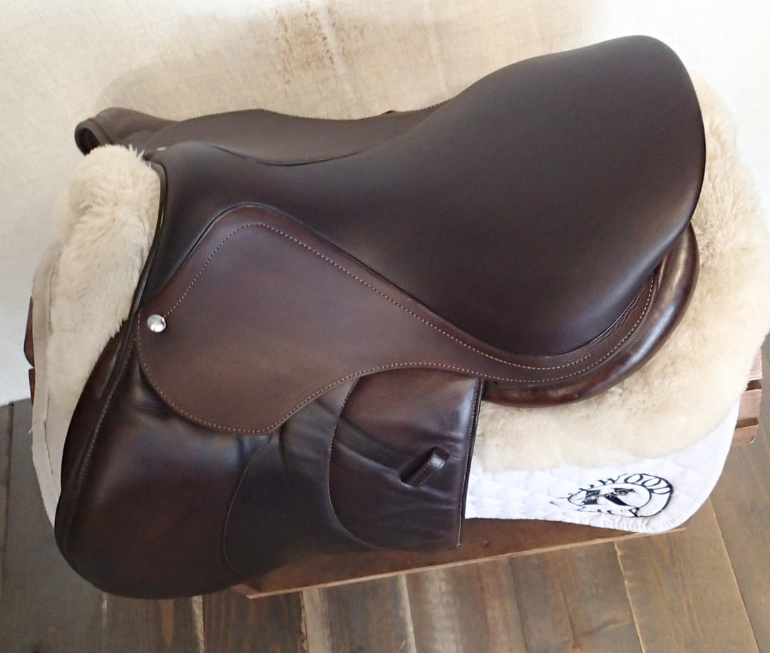 16.5" Voltaire Palm Beach Saddle - Full Buffalo - 2016 - 2A Flaps - 5" dot to dot - Pro Panels
