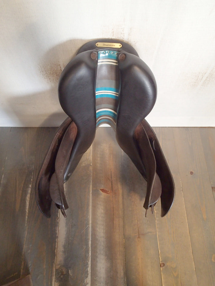 17.5" Voltaire Palm Beach Saddle - 2021 - 3A Flaps - 5" dot to dot - Pro Panels