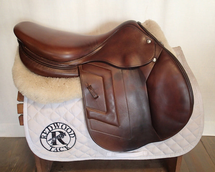 18" Renaissance Prestige Saddle - Full Calfskin - 2020 - 4.25" dot to dot
