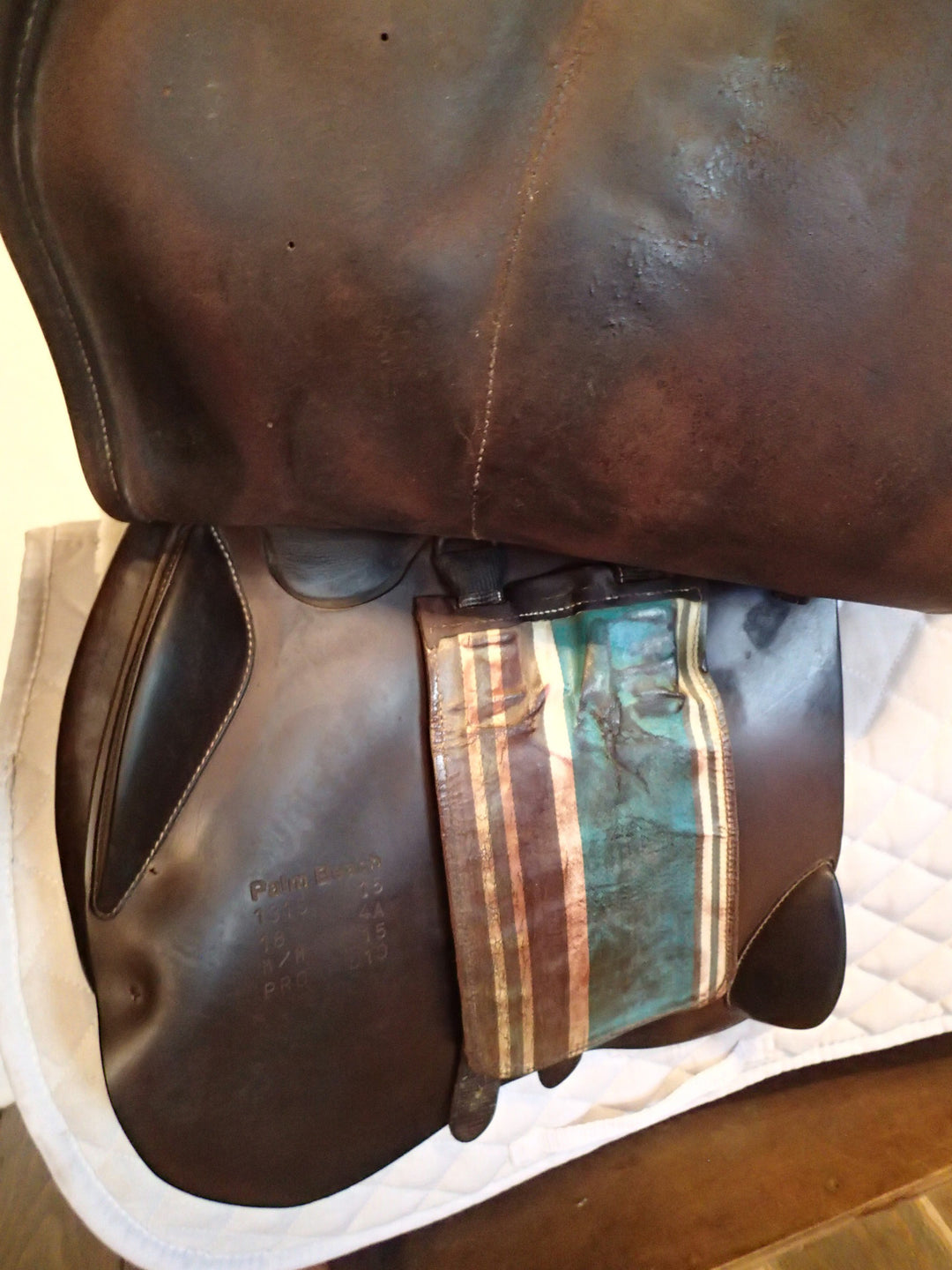 18" Voltaire Palm Beach Saddle - 2015 - 4A Flaps - 5" dot to dot - Pro Panels