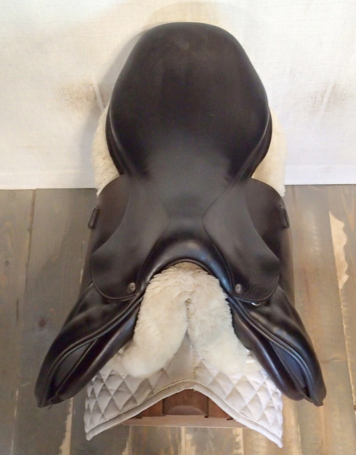18" Voltaire Palm Beach Saddle - 2015 - 4A Flaps - 5" dot to dot - Pro Panels