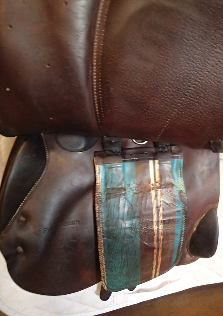 17" Voltaire Palm Beach Saddle - Full Buffalo - 2019 - 2A Flaps - 4.75" dot to dot - Pro Panels