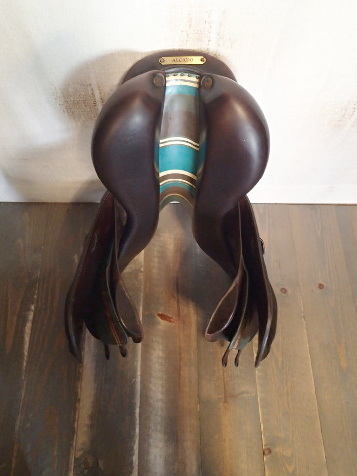 17" Voltaire Palm Beach Saddle - Full Buffalo - 2019 - 2A Flaps - 4.75" dot to dot - Pro Panels