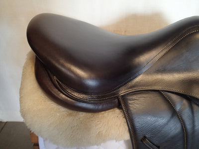 17" Voltaire Palm Beach Saddle - 2018 - Full Buffalo - 2A Flaps - 4.75" dot to dot - FIN Panels