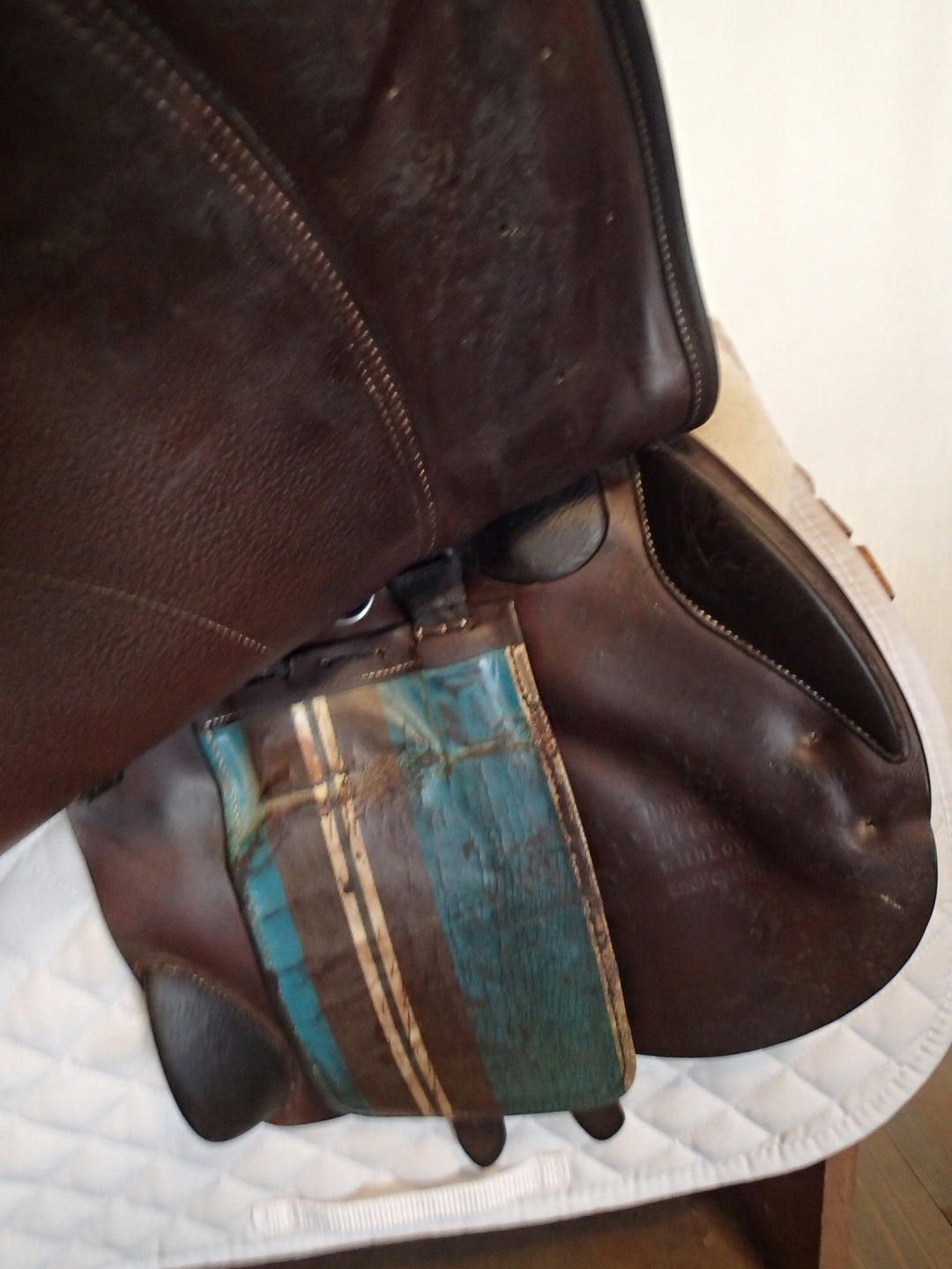 17" Voltaire Palm Beach Saddle - Full Buffalo - 2019 - 2A Flaps - 4.75" dot to dot - Pro Panels