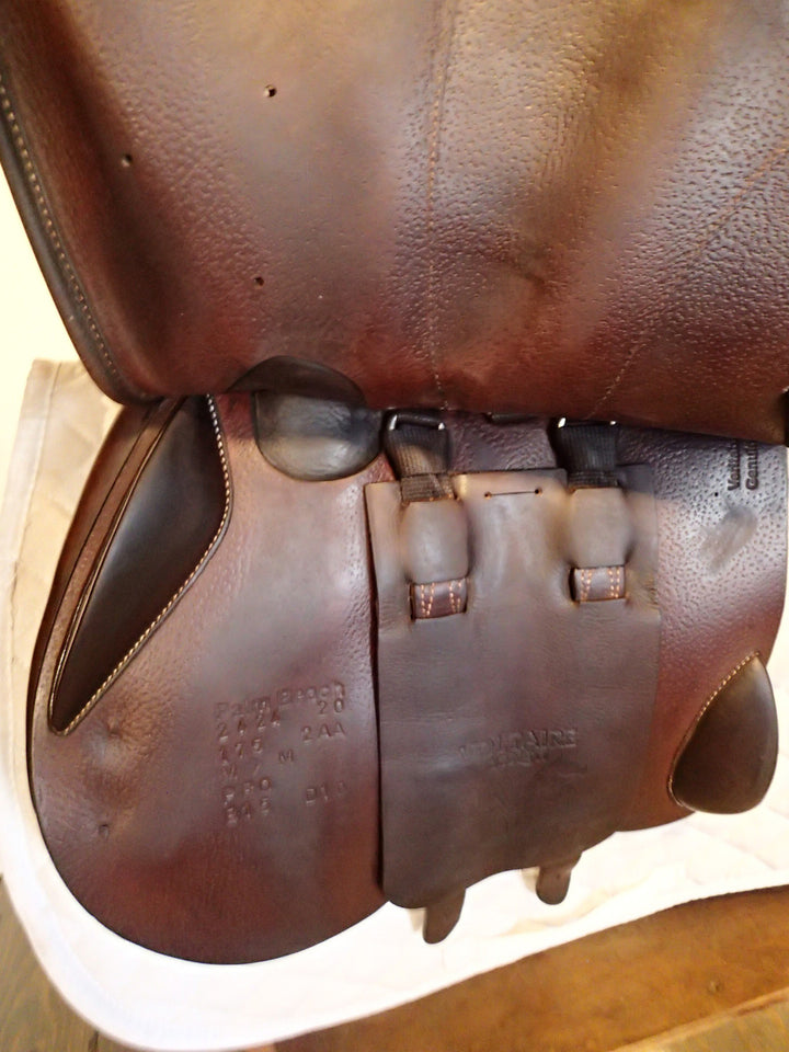 17.5" Voltaire Palm Beach Saddle - Full Buffalo - 2020 - 2AA Flaps - 4.75" dot to dot - Pro Panels