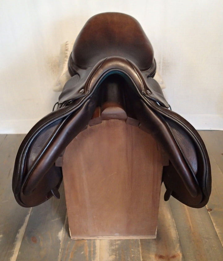 17.5" Voltaire Palm Beach Saddle - Full Buffalo - 2020 - 2AA Flaps - 4.75" dot to dot - Pro Panels