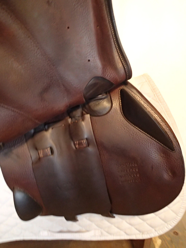 17.5" Voltaire Palm Beach Saddle - Full Buffalo - 2020 - 2AA Flaps - 4.75" dot to dot - Pro Panels