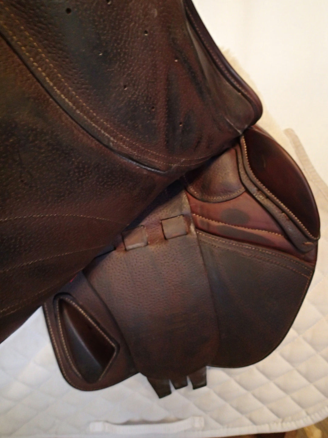 16.5" CWD Mademoiselle 2Gs Saddle - Full Buffalo - 2020 - 1L Flaps - SE32 - Pro Panels