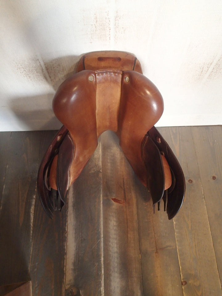 15.5" CWD Saddle - Full Buffalo - 2013 - 1L Flaps - SE19 - 4.5" dot to dot