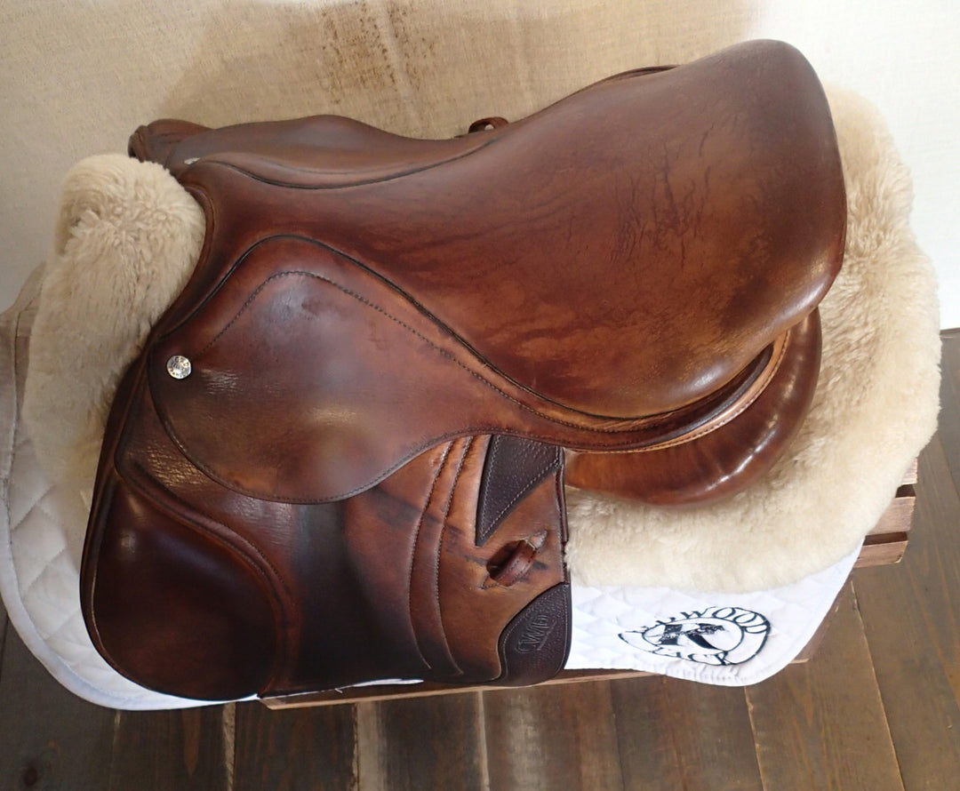 15.5" CWD Saddle - Full Buffalo - 2013 - 1L Flaps - SE19 - 4.5" dot to dot