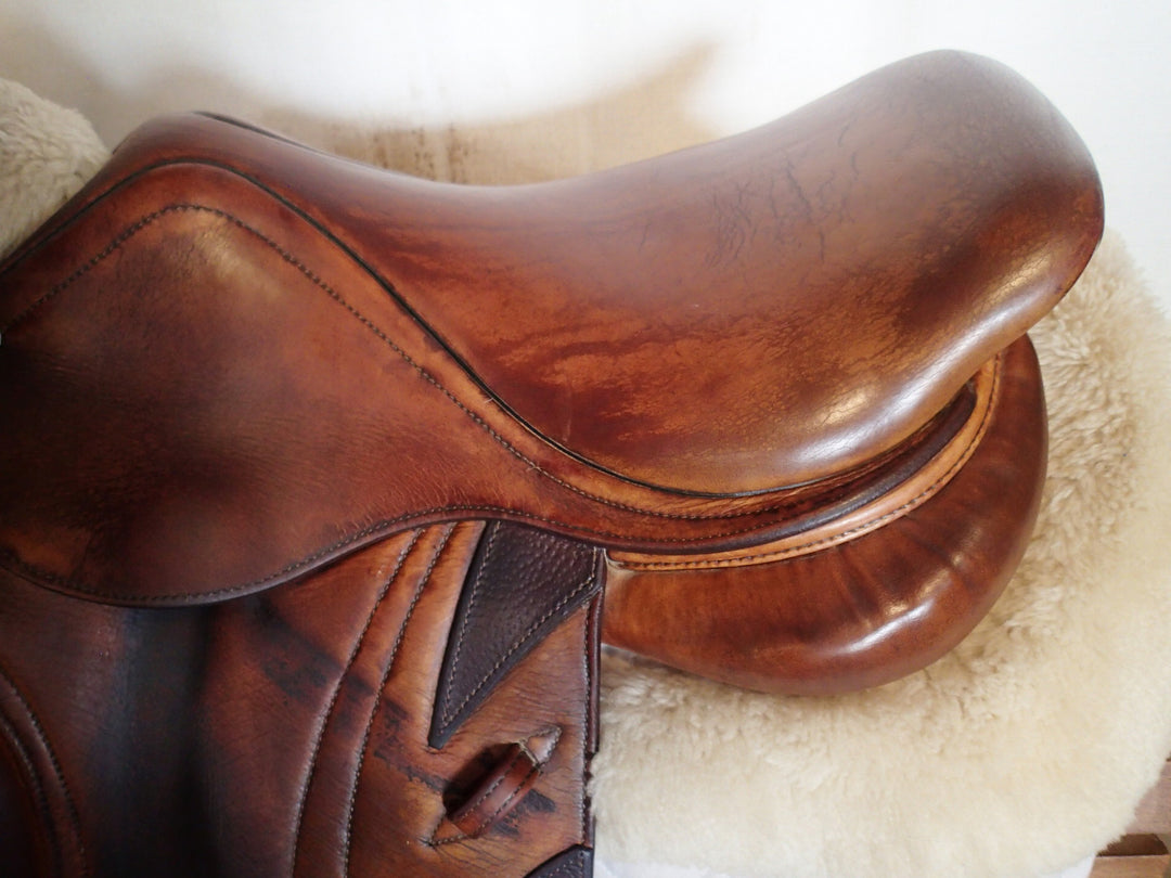 15.5" CWD Saddle - Full Buffalo - 2013 - 1L Flaps - SE19 - 4.5" dot to dot