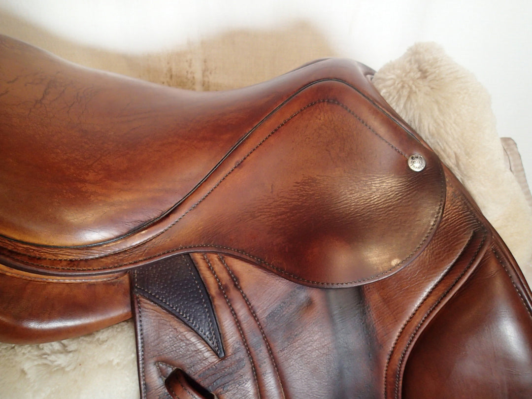 15.5" CWD Saddle - Full Buffalo - 2013 - 1L Flaps - SE19 - 4.5" dot to dot