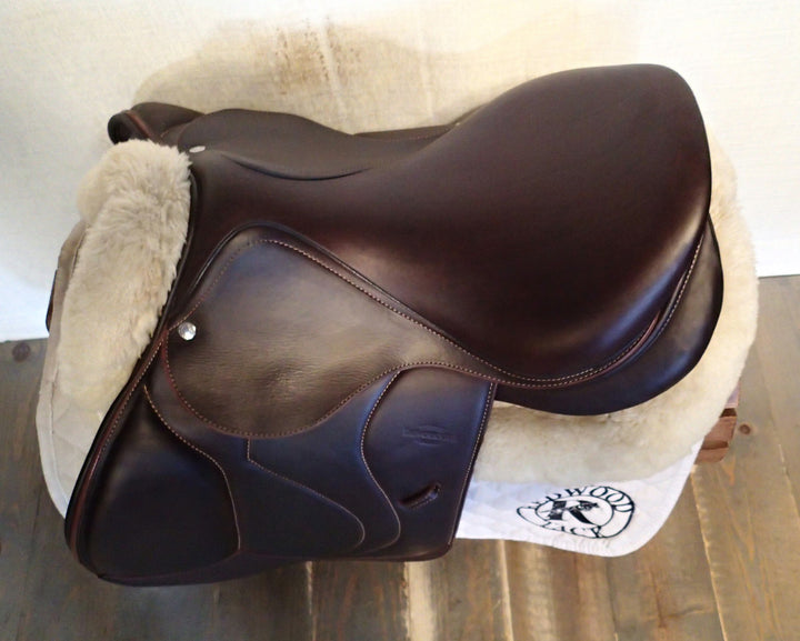 16.5" Devoucoux Biarritz O Saddle - Full Buffalo - 2022 - 1A Flaps - 5" dot to dot