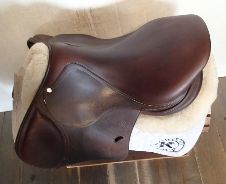 17.5" Antares Connexion Saddle - Full Buffalo - 2015 - 3N Flaps - 4.5" dot to dot