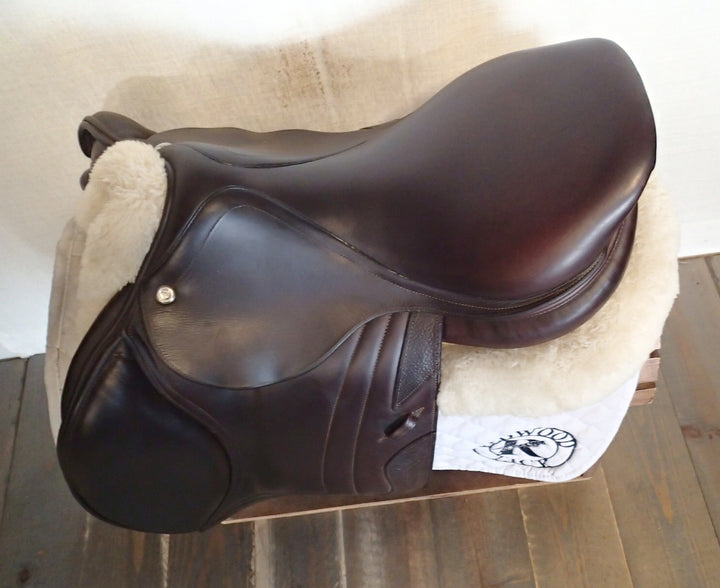17.5" CWD Saddle - Full Buffalo - 2018 - 3C Flaps - SE03 - 4.75" dot to dot