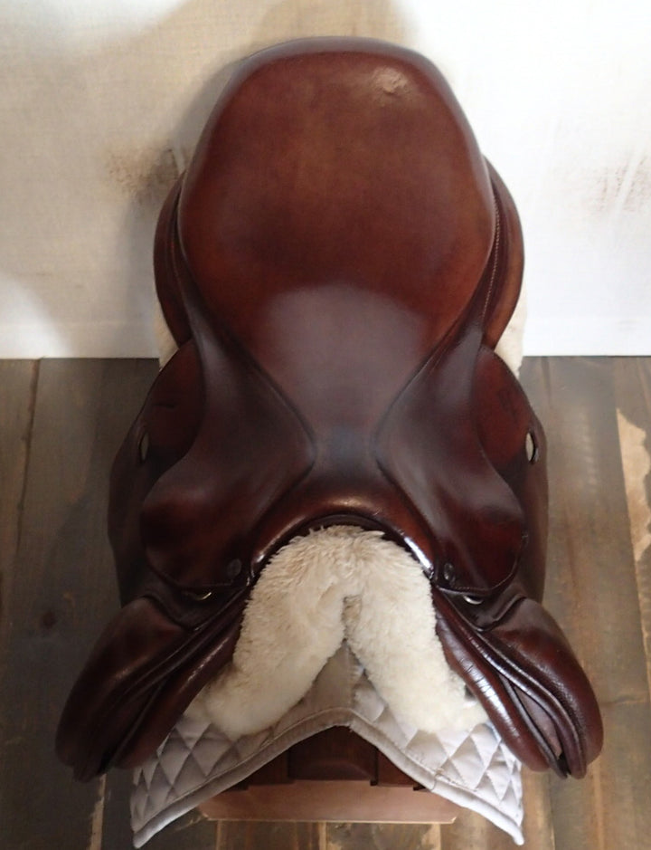 18" Antares Confort Saddle - Full Buffalo - 2014 - 3N Flaps - 4.75" dot to dot