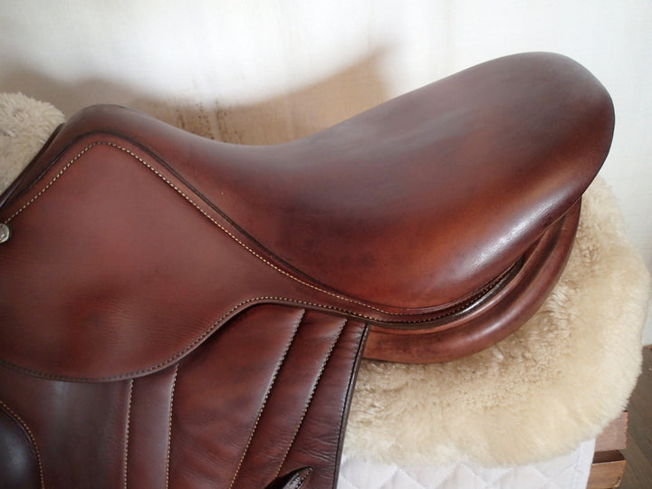 16" Butet Premium Saddle - Full Calfskin - 2016 - L Seat - 2.25L Flaps - 4.25" dot to dot