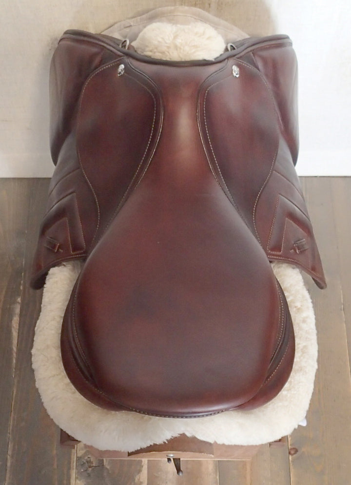 18" Renaissance Prestige Saddle - Full Calfskin - 2023 - 4.25" dot to dot