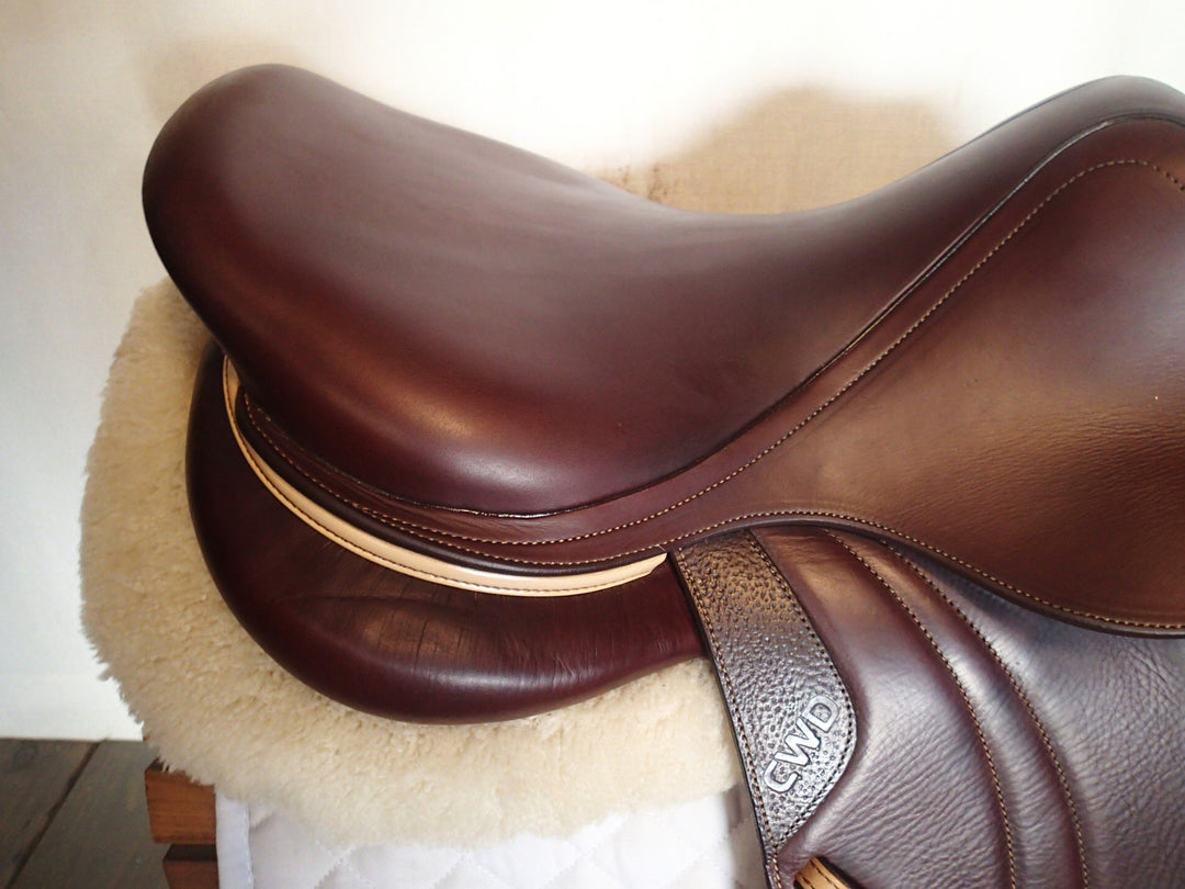 17" CWD Saddle - Full Buffalo - 2019 - 1C Flaps - SE01 - Pro Panels