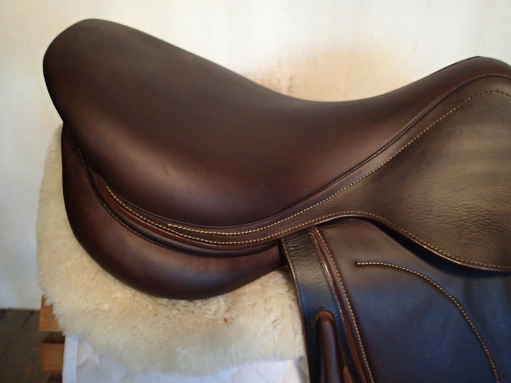 17" Arion C1 Monoflap Saddle - Full Calfskin - 2022 - 1A Flaps - 4.75" dot to dot - Pro Panels