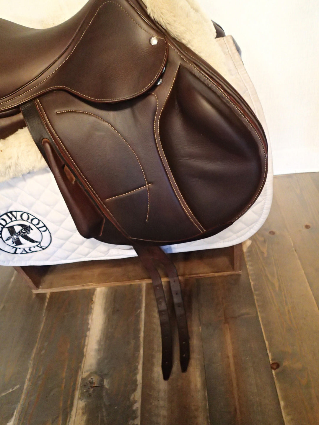 17" Arion C1 Monoflap Saddle - Full Calfskin - 2022 - 1A Flaps - 4.75" dot to dot - Pro Panels