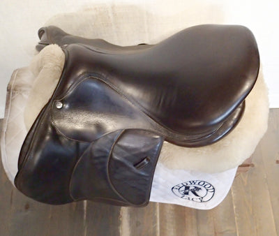 17.5" Voltaire Palm Beach Saddle - Full Buffalo - 2017 - 3A Flaps - 5" dot to dot