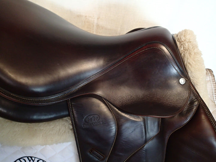 17.5" Devoucoux Biarritz O Saddle - Full Buffalo - 2019 - 2AB Flaps - D3D - 5" dot to dot