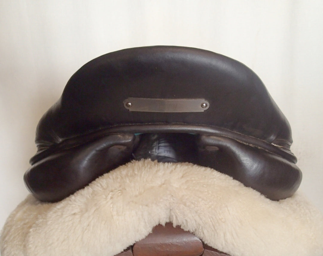 18.5" Voltaire Stuttgart Saddle - Full Buffalo - 2022 - 3AAAR Flaps - 4.75" dot to dot - Pro Panels