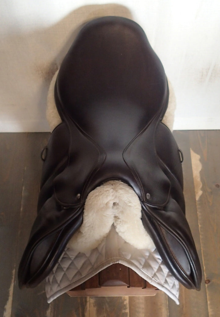 18.5" Voltaire Stuttgart Saddle - Full Buffalo - 2022 - 3AAAR Flaps - 4.75" dot to dot - Pro Panels