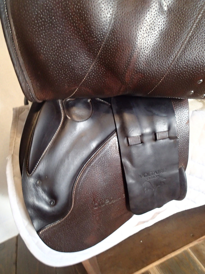 18" Voltaire Blue Infinite Saddle - Full Buffalo - 2024 - 2A Flaps - Pro Panels