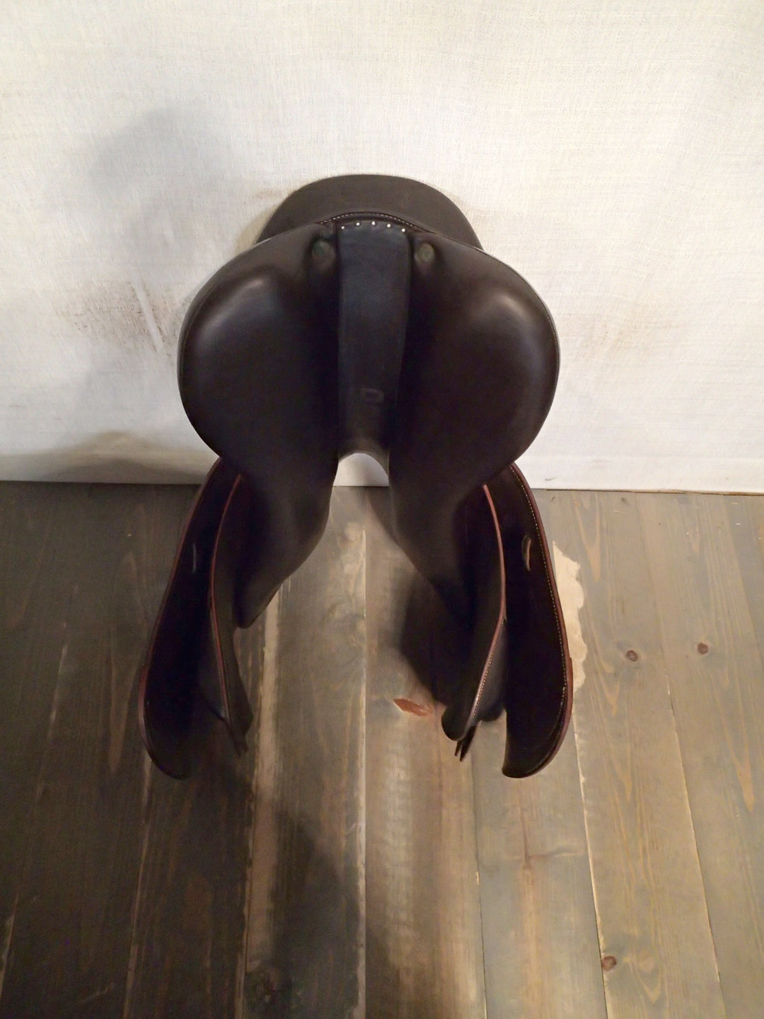 18" Devoucoux Biarritz O Saddle - Full Buffalo - 2017 - 3A Flaps - D3D - 4.5" dot to dot