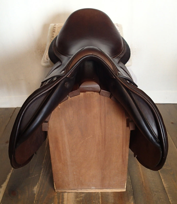18" Forestier by Voltaire Seoul C Saddle - Full Buffalo - 2019 - 3A Flaps - 5.5" dot to dot - Pro Panels