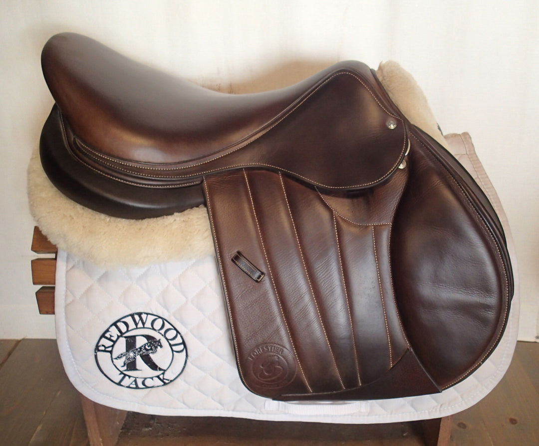 18" Forestier by Voltaire Seoul C Saddle - Full Buffalo - 2019 - 3A Flaps - 5.5" dot to dot - Pro Panels